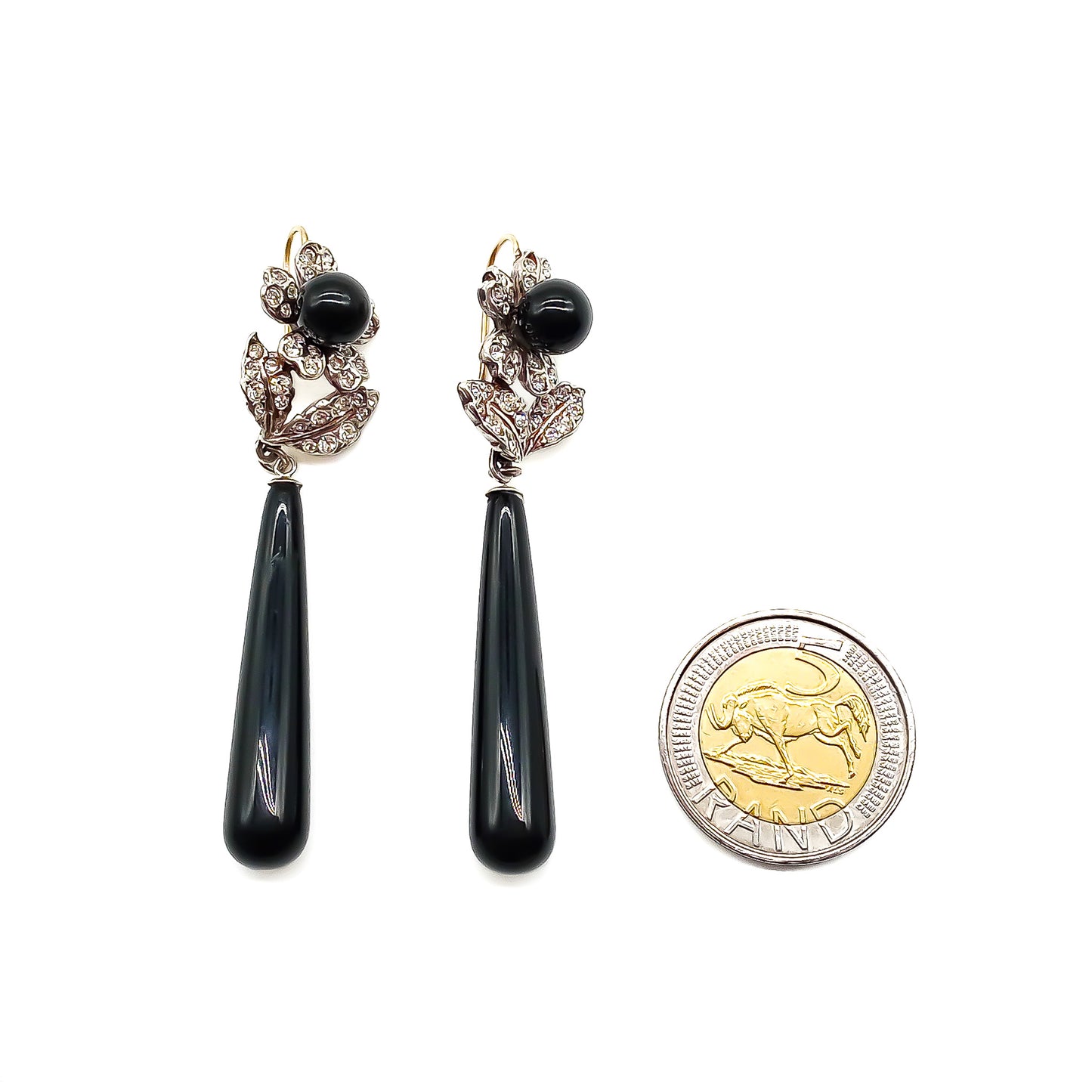 Gorgeous vintage-style sterling silver cabochon onyx drop earrings set with paste in a floral design. 9ct Gold shepherd hooks. London