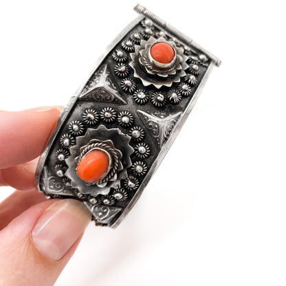 Gorgeous Italian silver filigree bangle set with six oval coral cabochons. (800 silver)