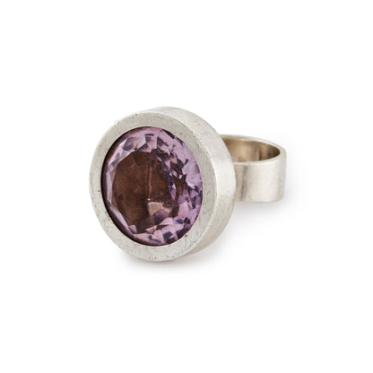 Sought-after sterling silver ring, set with a beautifully faceted star design light purple amethyst. Designer: Kupittaan Kulta. Norway.