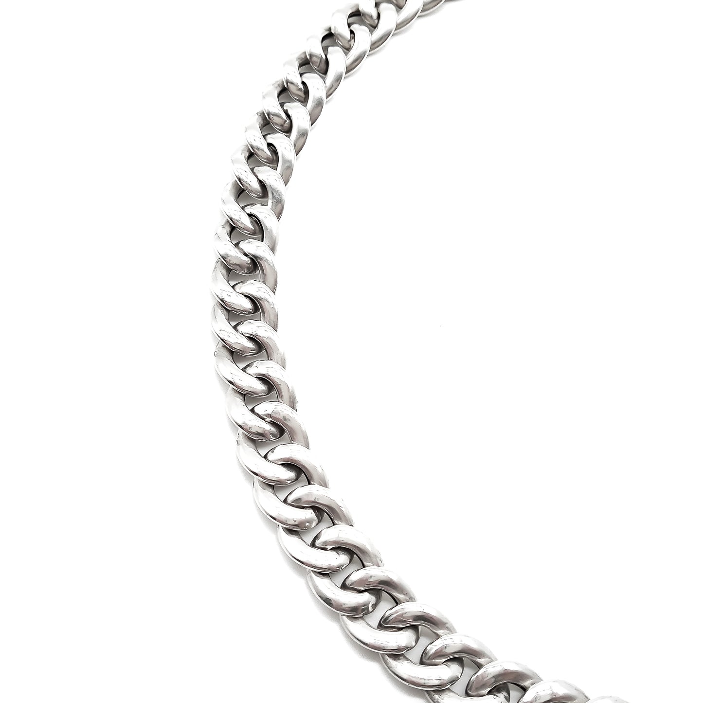 Classic vintage sterling silver chain with large belcher links.