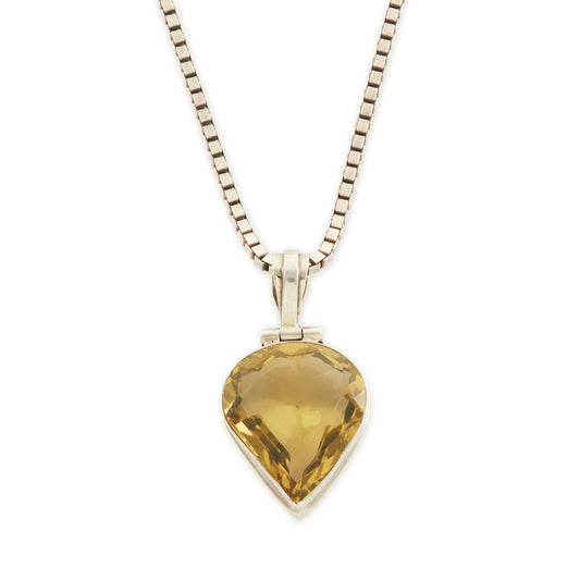 Stunning sterling silver pendant set with a deep-yellow, beautifully faceted, 45ct citrine, on a sterling silver box link chain.