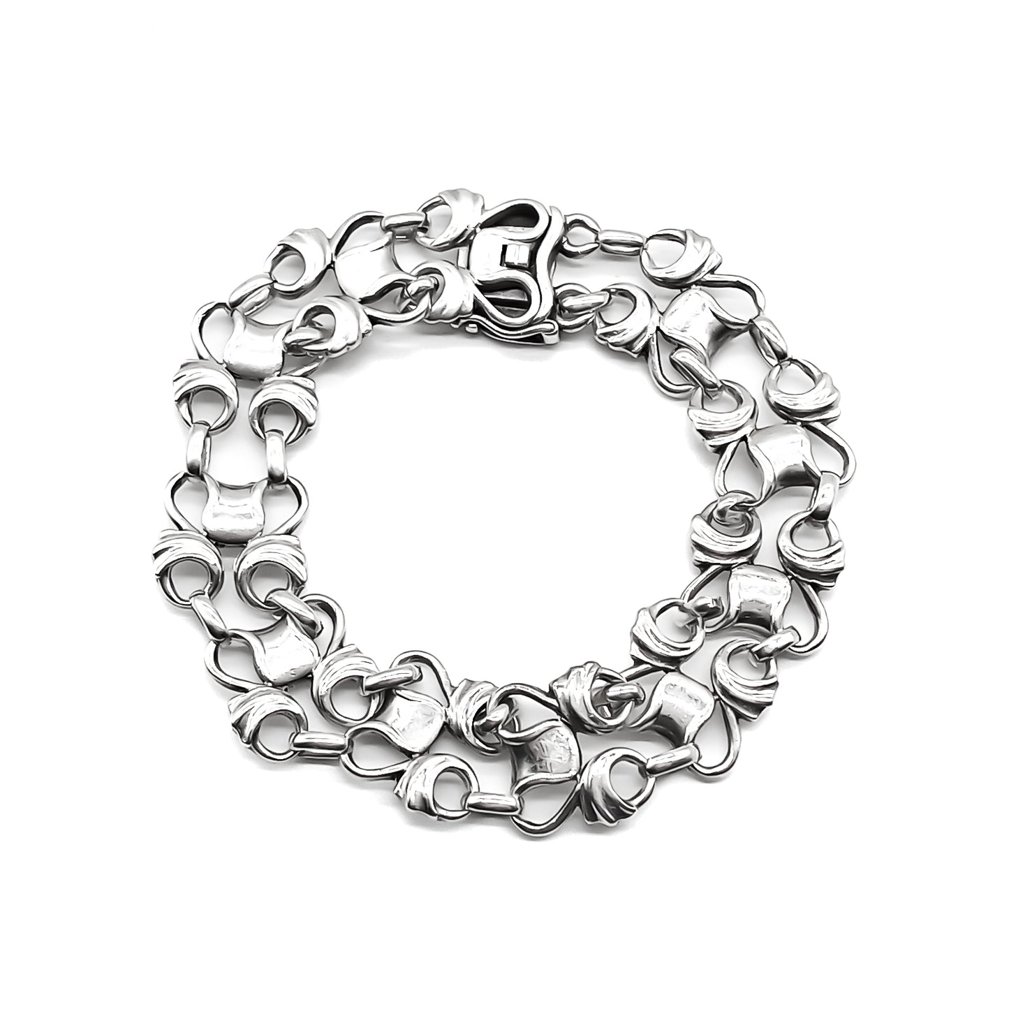 Lovely sterling silver bracelet by Georg Jensen.