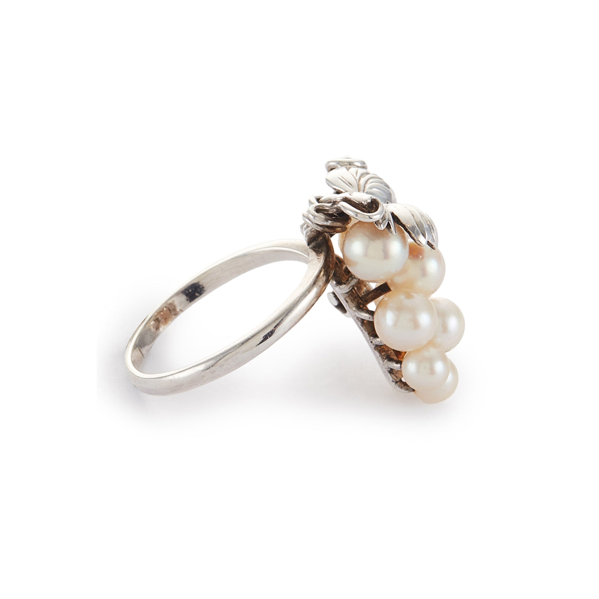 Exquisite handmade sterling silver vintage ring set with nine lustrous seawater pearls that forms a bunch of grapes. Stamped: Sterling 950
