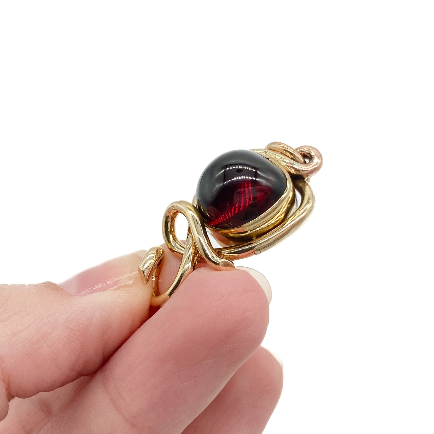 Stunning Victorian 15ct gold mourning pendant set with a deep red cabochon garnet.