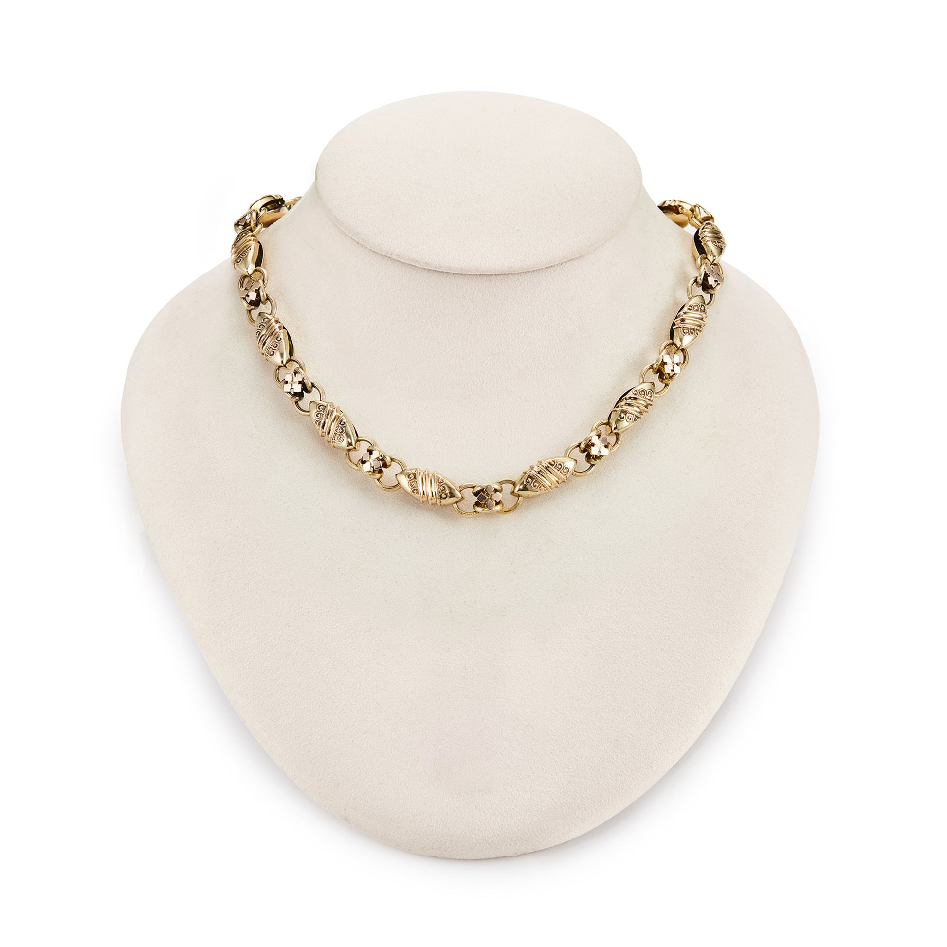 Stunning Victorian 15ct rose gold reversible ornate link chain. One side has exquisite detail and the reverse side is plain.