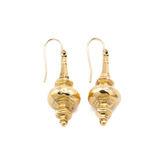 Stylish Victorian 9ct yellow gold drop earrings.
