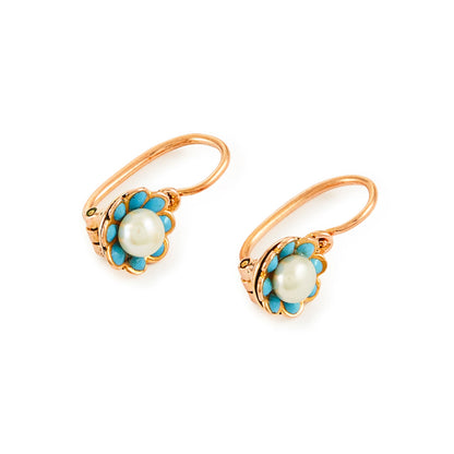 Pretty Victorian 9ct rose gold earrings, each set with eight turquoise stones and a centre pearl, in the shape of a flower.