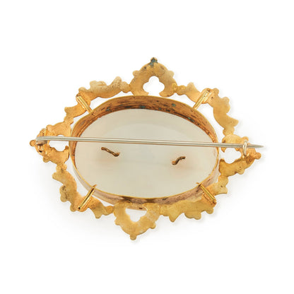 Victorian Agate Pinchbeck Brooch