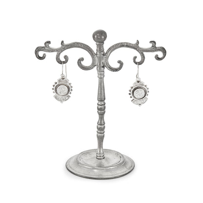 Beautifully engraved silver Victorian dangling earrings with shepherd's hooks, accompanied by a brooch with the same design. 