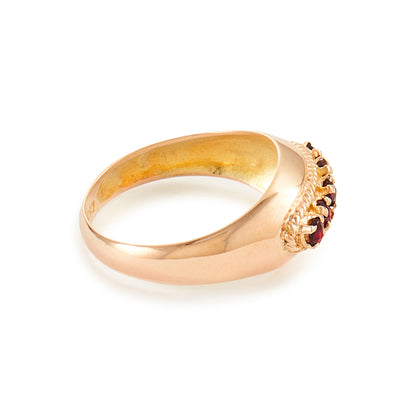 Classic vintage 14ct gold five stone garnet dome ring.