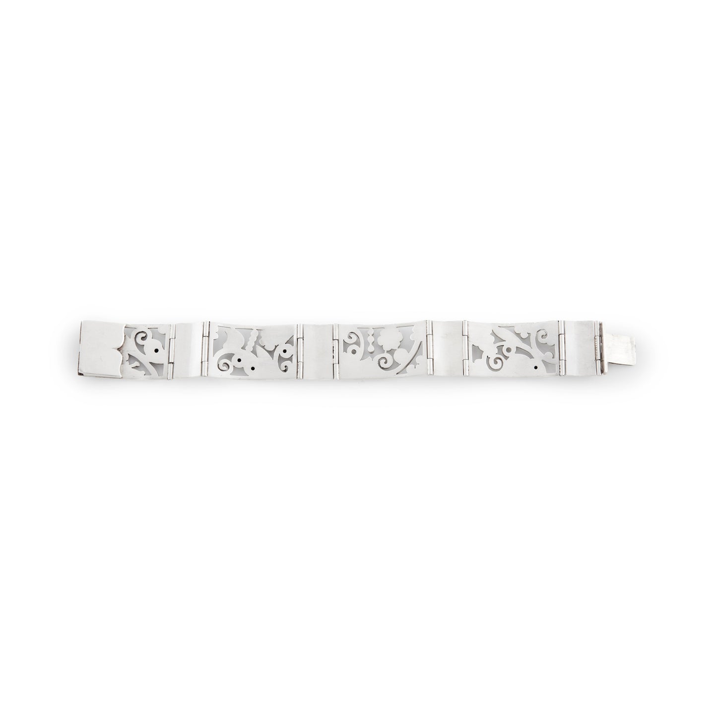 Elegant vintage handmade silver panel bracelet depicting flowers and leaves. German. Stamped AK 835.