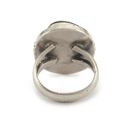 Stunning vintage silver chunky Native American ring set with a beautiful natural green turquoise stone.