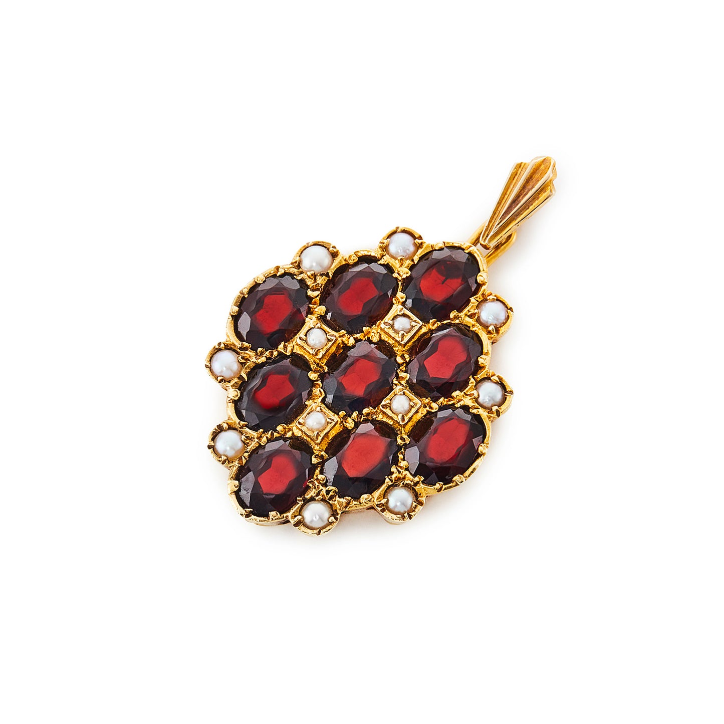 Gorgeous vintage 14ct yellow gold pendant set with nine beautifully faceted garnets and twelve seed pearls.